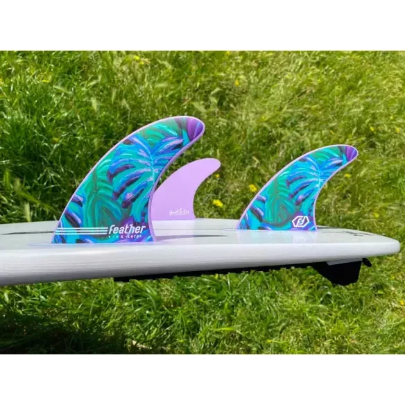Feather Fins Maud Le Car Click Tab
