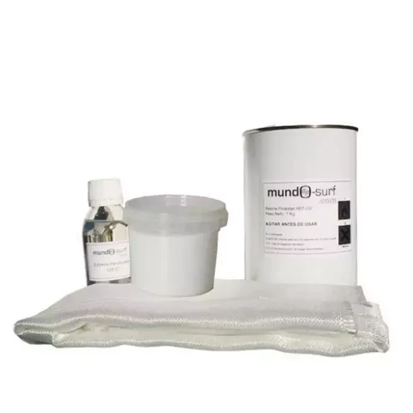 Repair kit surf polyester with catalyst