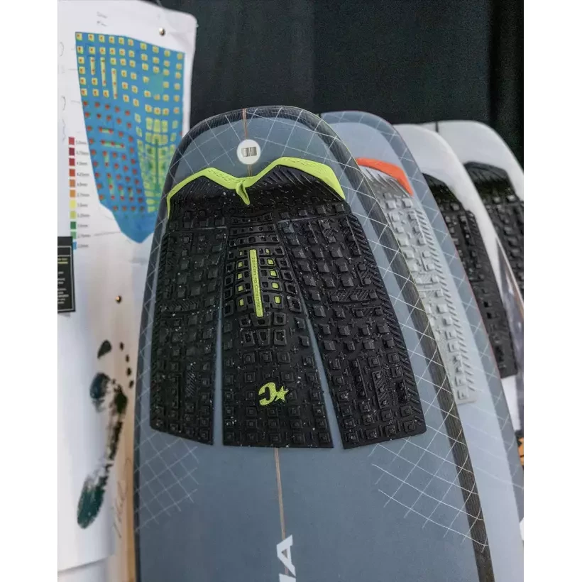 Grip Creatures Proto 1.4 Eco Black Speckle Lime