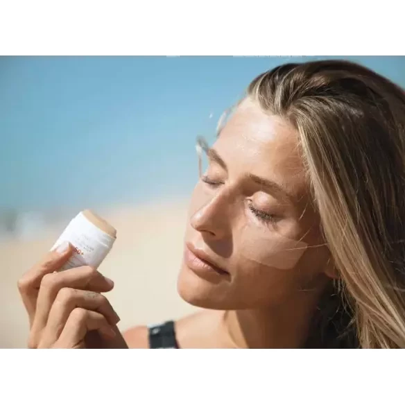 Protector solar en stick Evoa SPF50 Beige