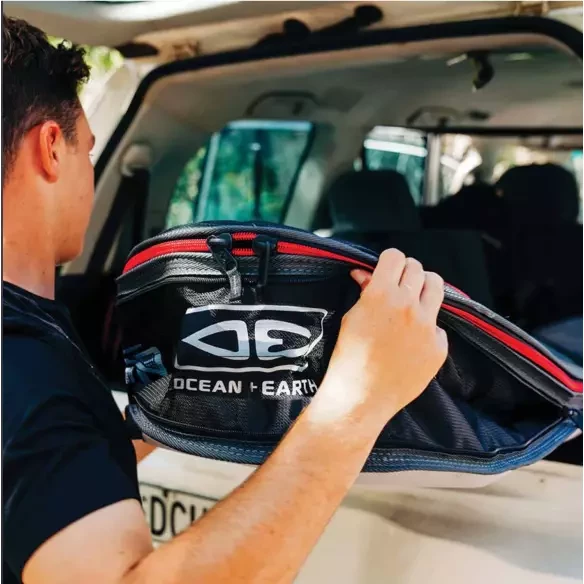 Housse Ocean & Earth Aircon shortboard Black/Red