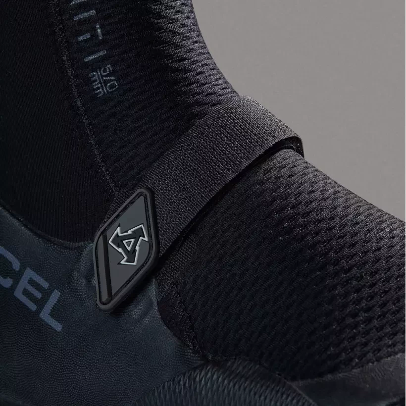 calzari per il surf Xcel Infiniti Round Toe Boot 5mm