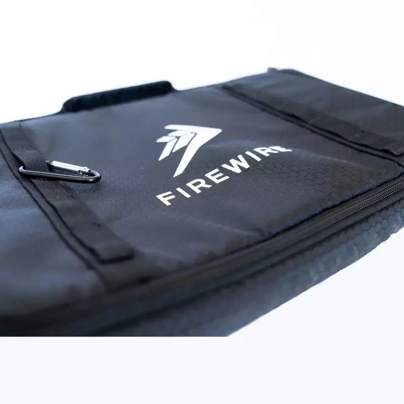 Astuccio Firewire Fin Case