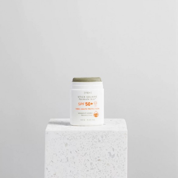Evoa SPF50 Sunscreen Stick with Natural Pigments
