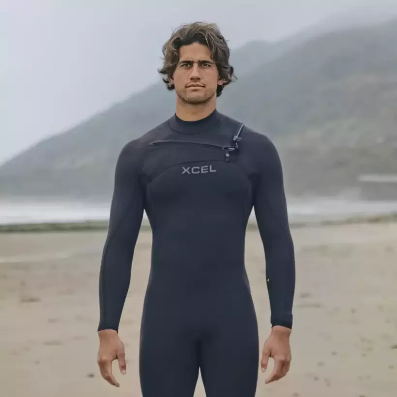 Muta surf Xcel Comp + 4/3mm