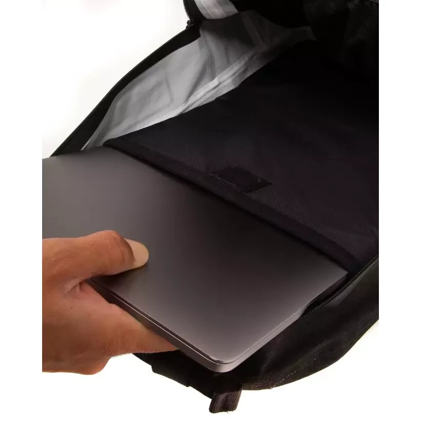 Creatures Transfer Dry Bag 25L Rucksack Black