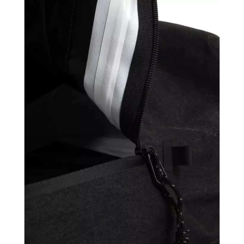 Creatures Transfer Dry Bag 25L Rucksack Black