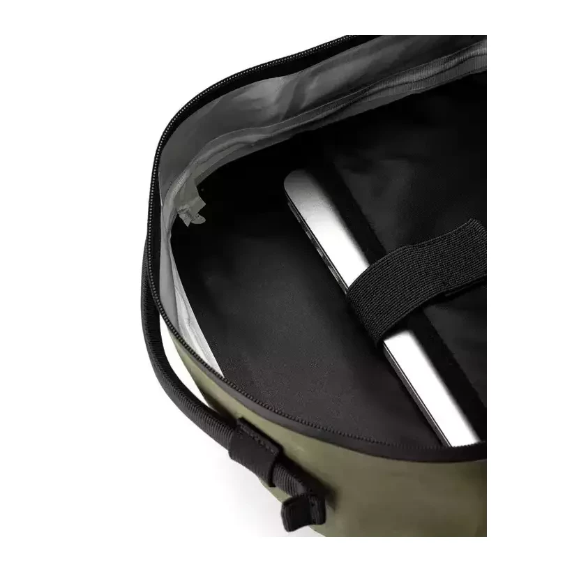 Creatures Transfer Dry Bag 25L backpack Military