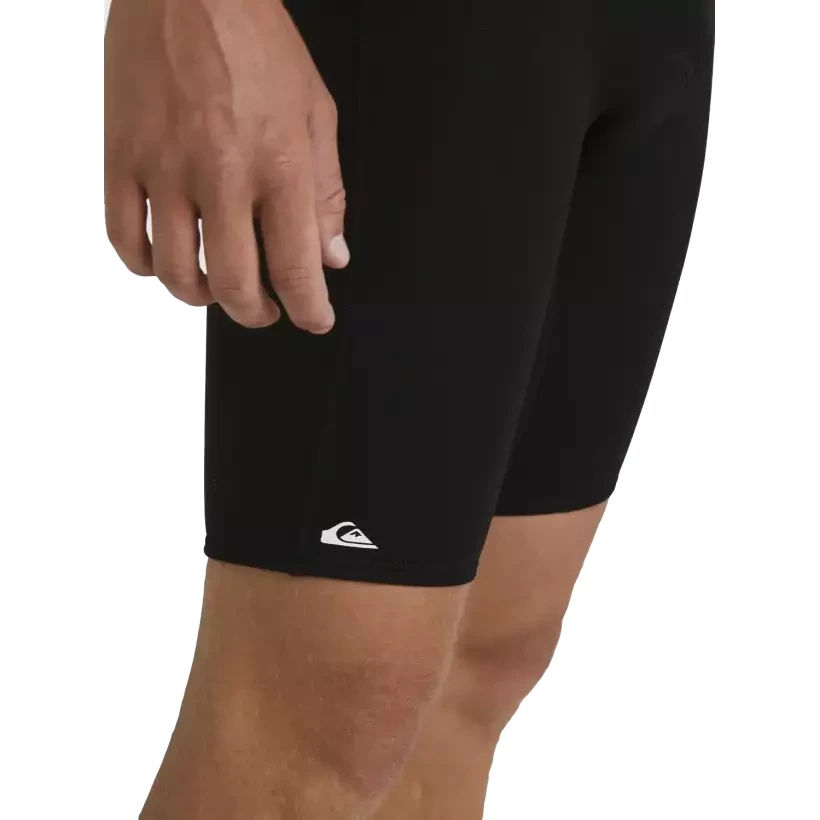 Mute quiksilver prologue+ 2mm LS Black
