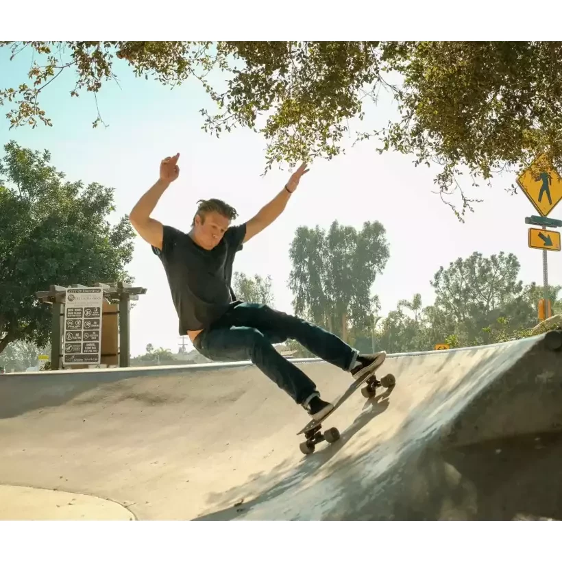 Planche de surfskate Carver Black Label 32,5'' C7