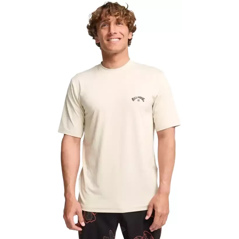 Camiseta Billalong Arch Wave SS UV chino