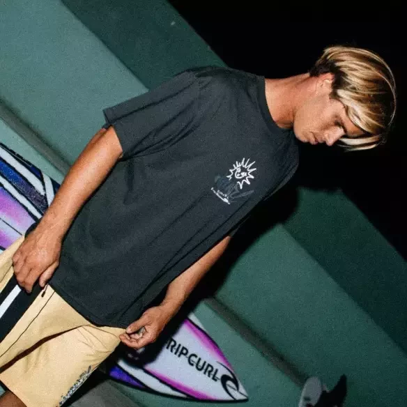 Camiseta Rip Curl Inner Visions Rotten Sun Washed Black