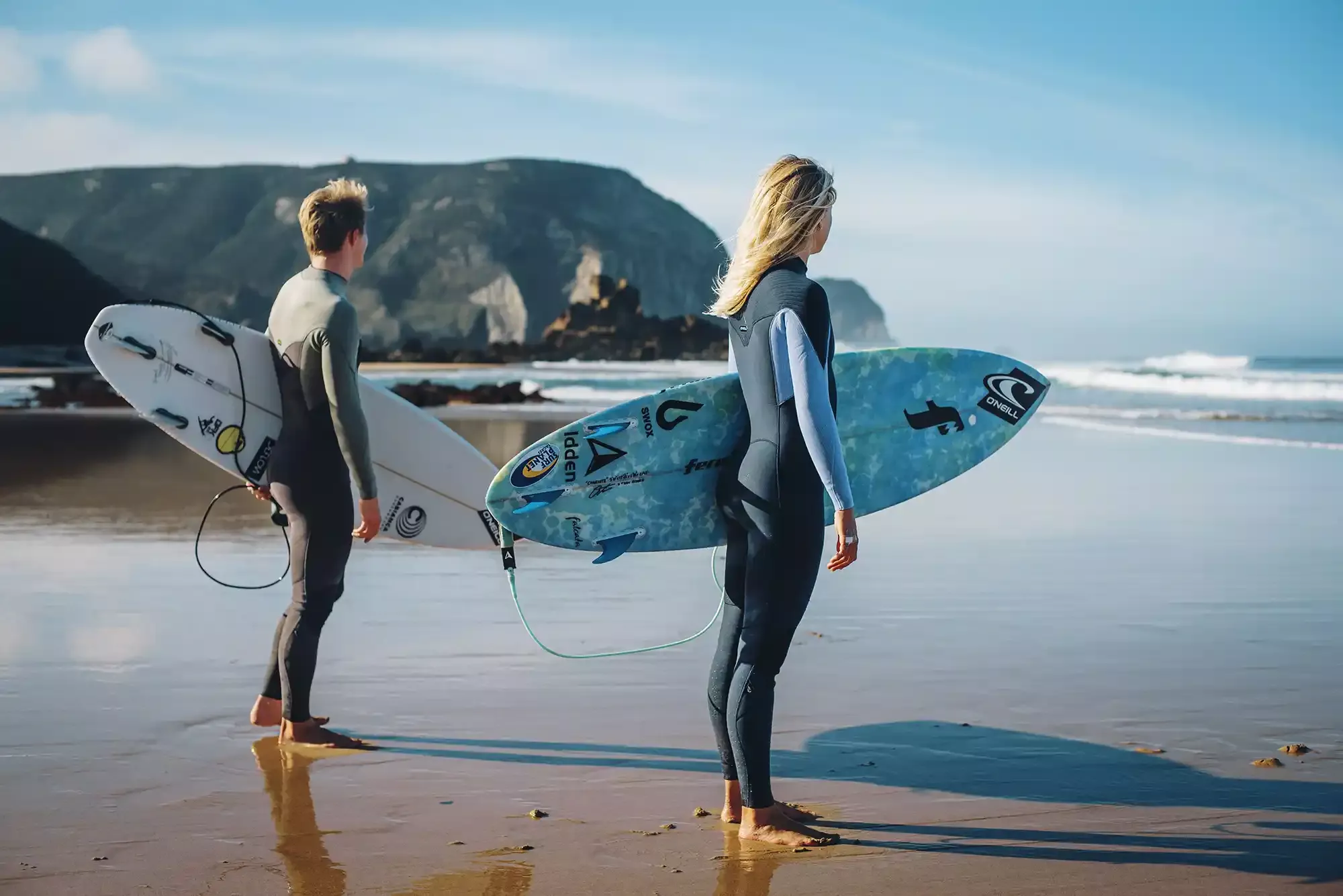 Cómo elegir tu tabla de surf según tu nivel, peso y medidas