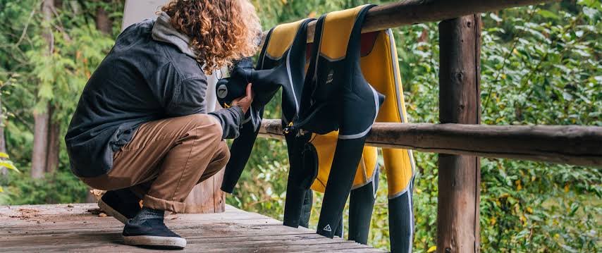 Neoprene come si lava: guida alla manutenzione della muta