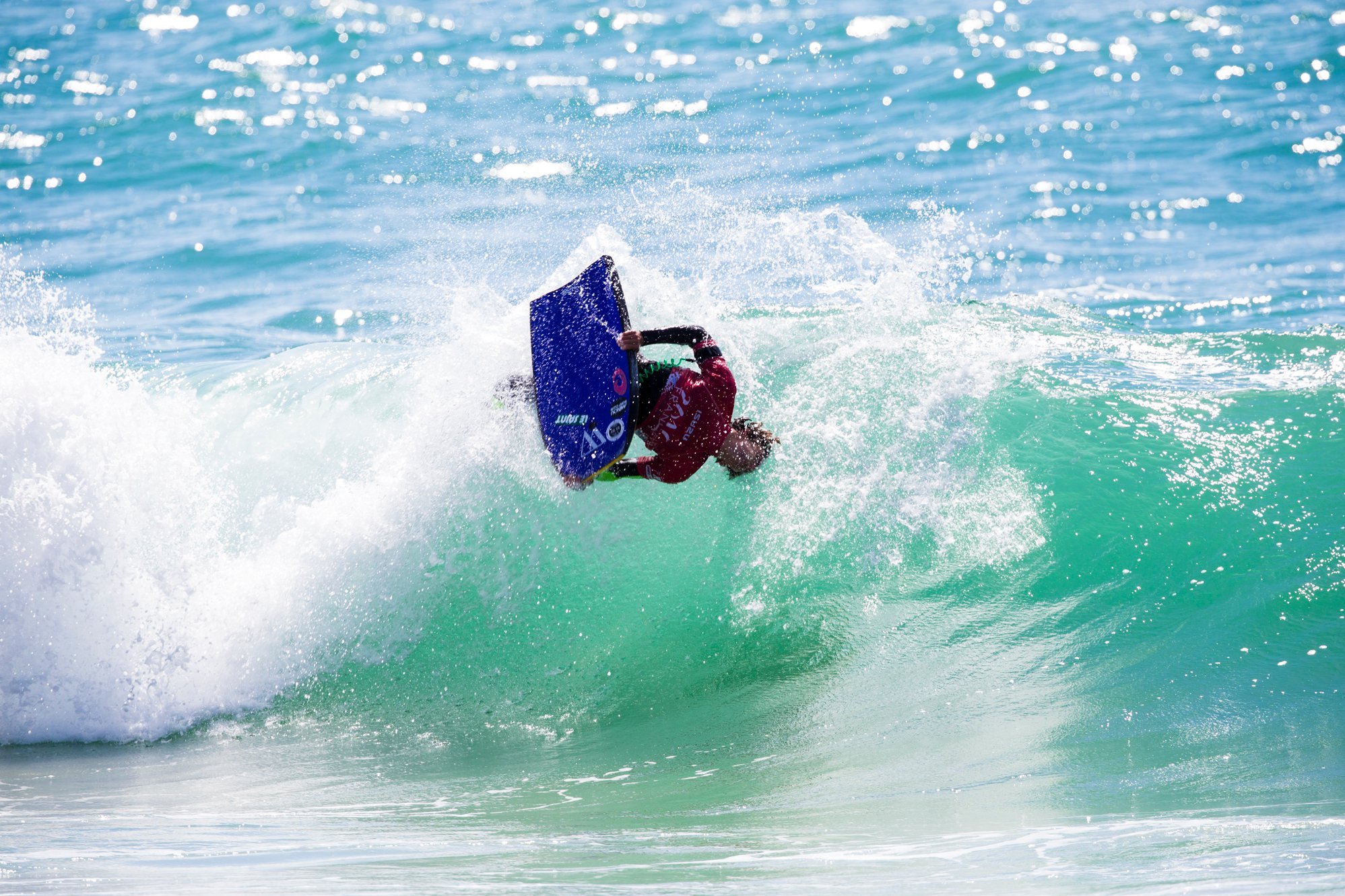 Bienfaits du bodyboard sur la santé : sport complet pour le corps