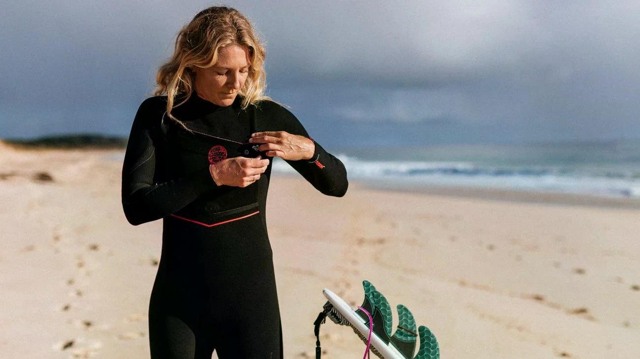 Why is my wetsuit so hard to put on? Tips to get in easily