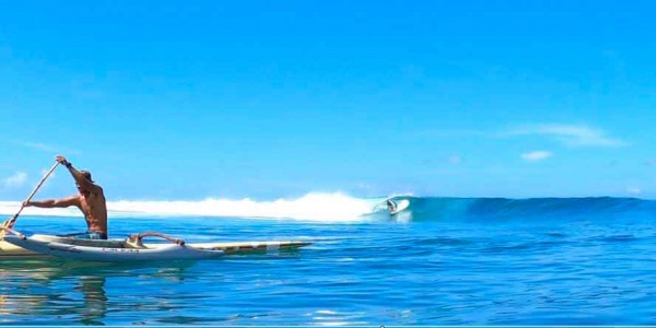 Le surf à Tahiti en Polynésie